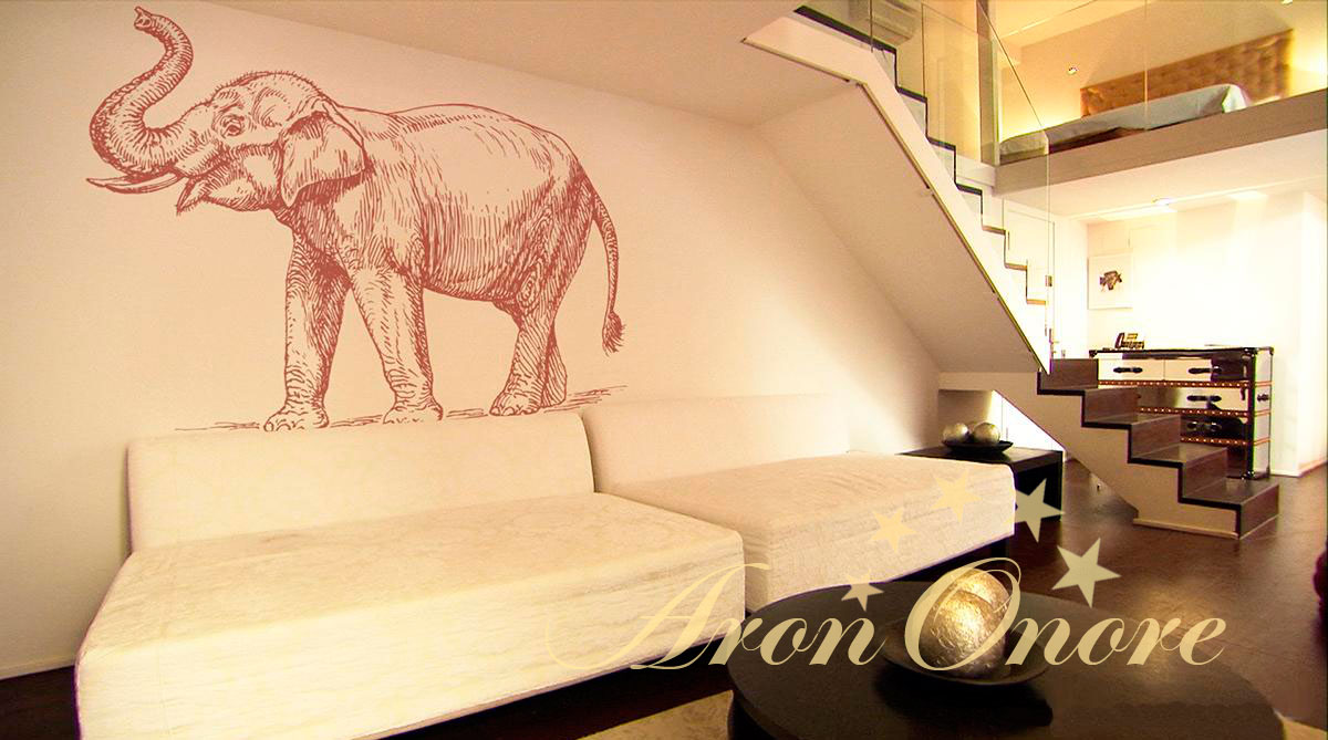 Красивый слон – аэрография на стене