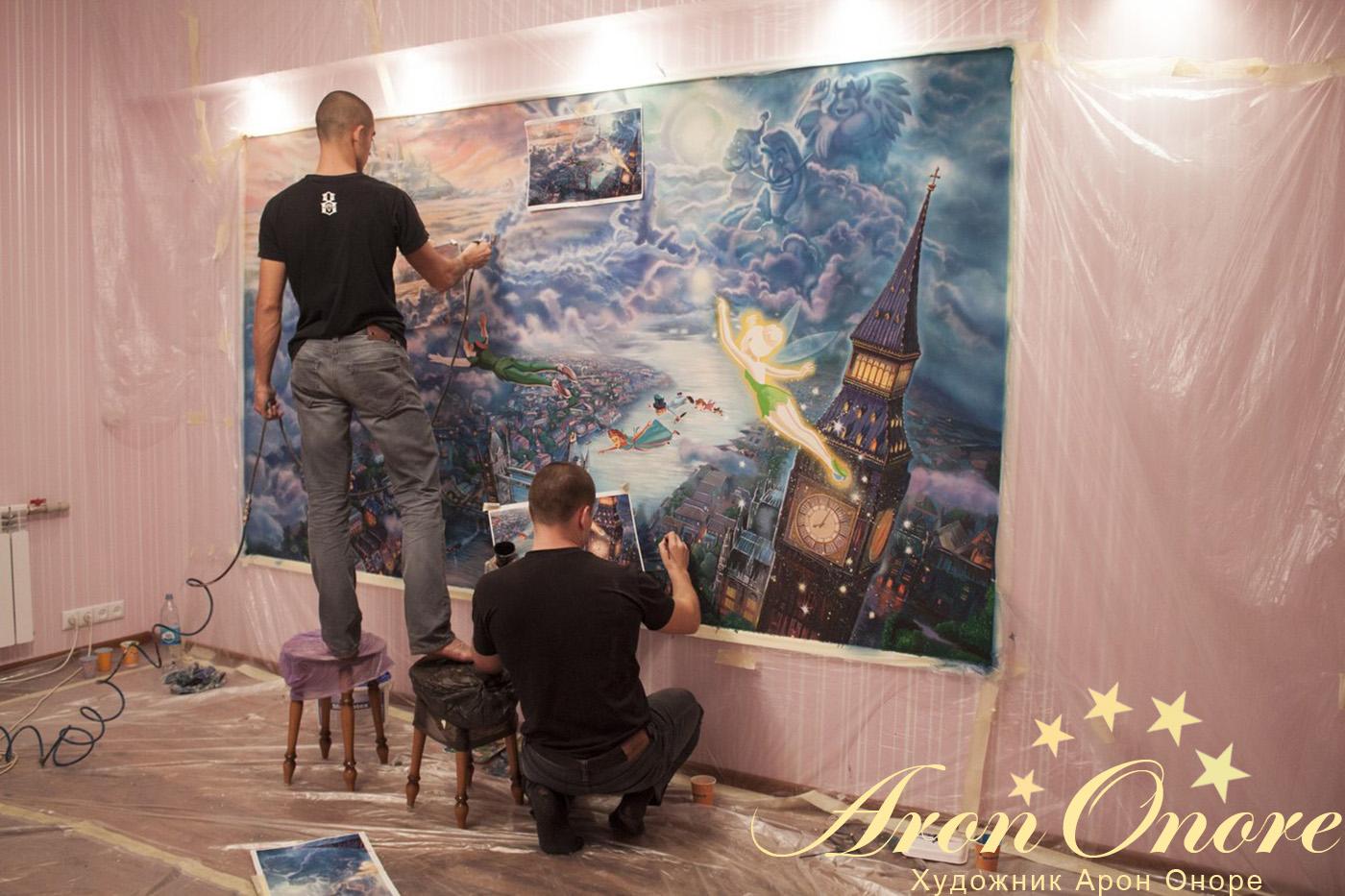 Создание сказочного рисунка Питер Пен – в детской комнате в Харькове